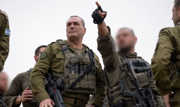 IDF chief warns of manpower crisis in pre-Passover letter to lawmakers