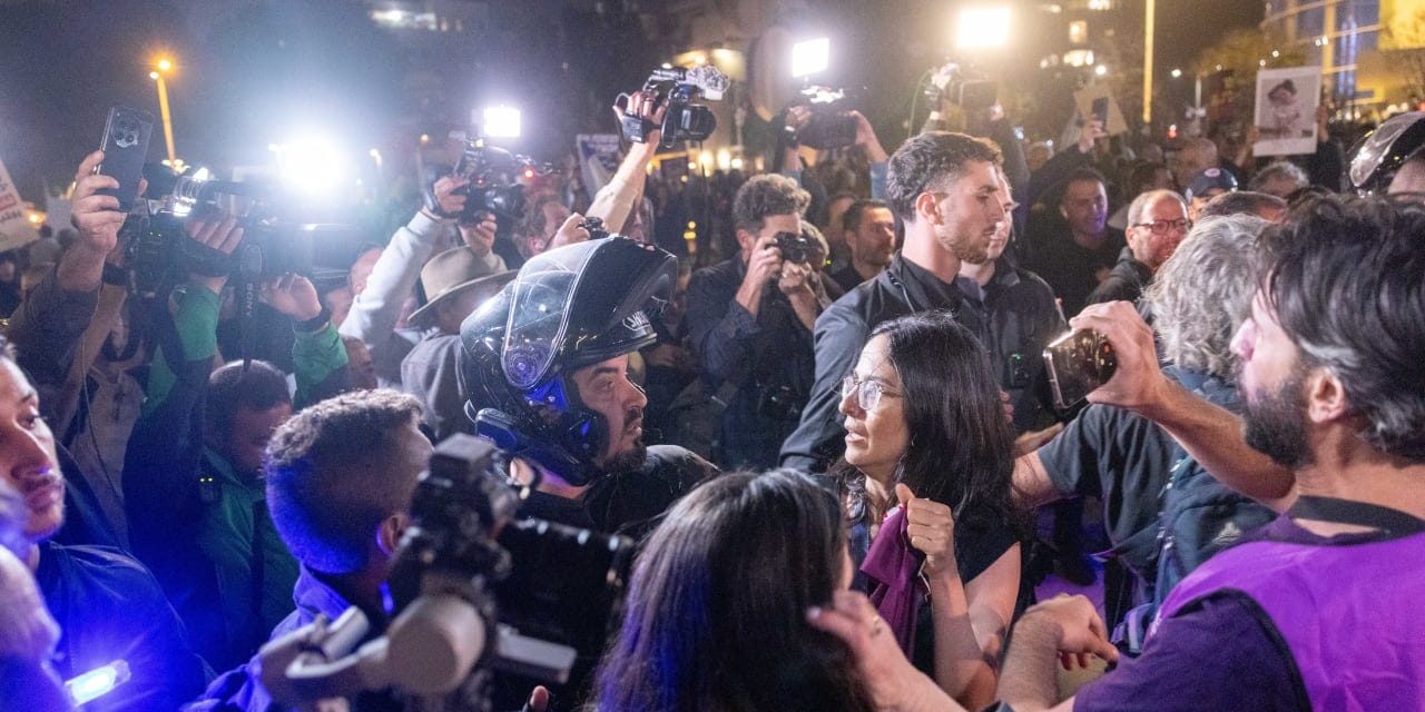 High Court issues conditional order in petition over Saturday night protests