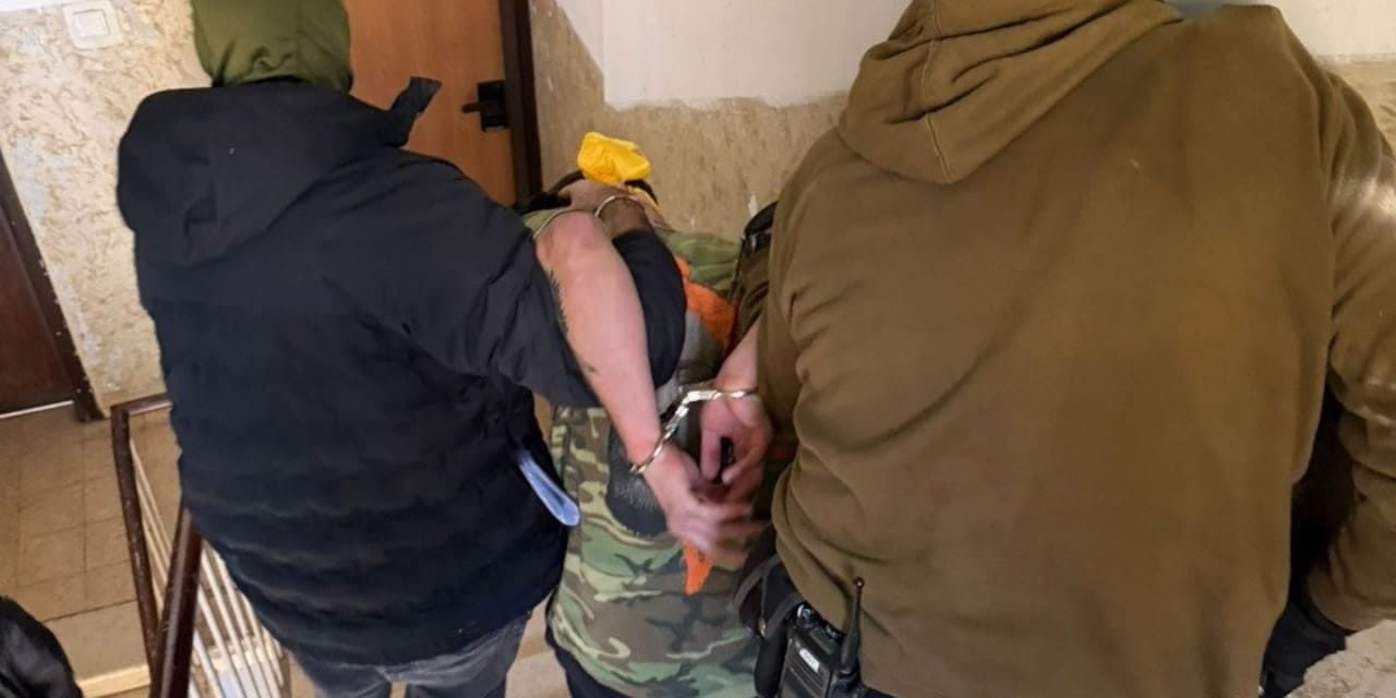 Israeli arrested in Iranian plot to assassinate former PM Naftali Bennett