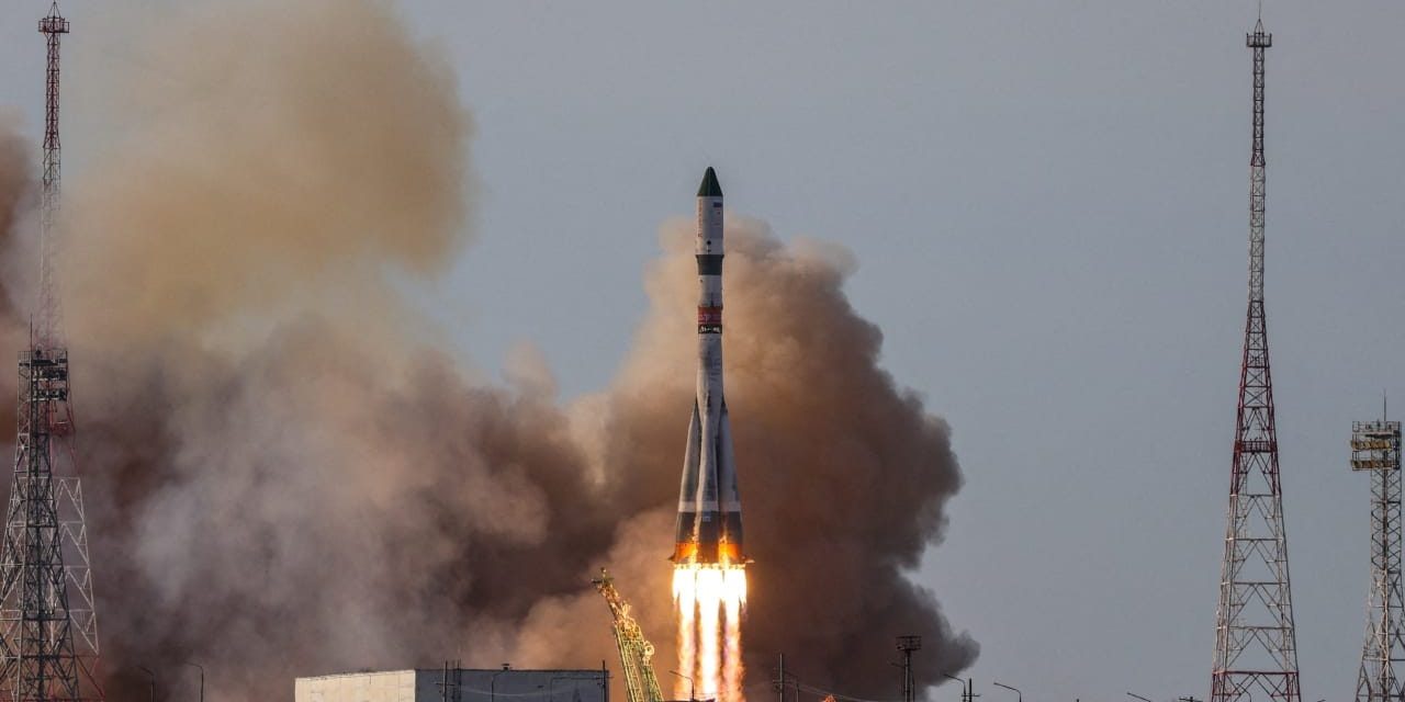 New Russian space launch vehicle undergoing final tests, top official says