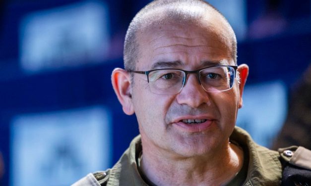 Netanyahu backs Gofman as new Mossad chief, praises military record