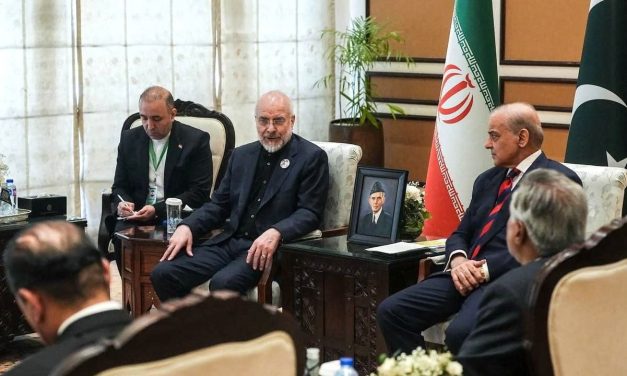 Iran will not negotiate under threat, bend to force, top officials say