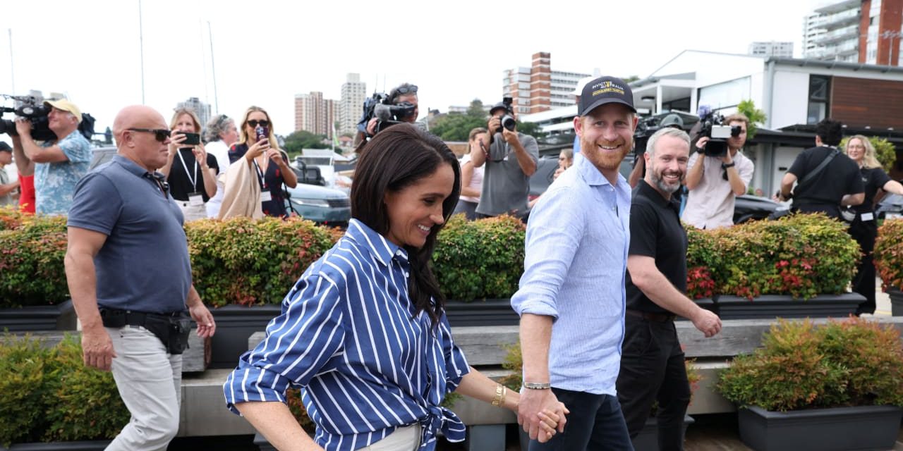Prince Harry and Meghan meet survivors of Bondi Beach attack on final day of Australia trip