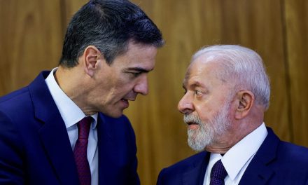 Global leftist leaders gather in Spain to mobilize against far right