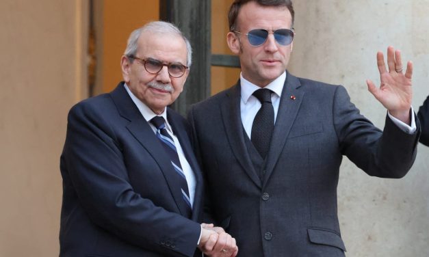 Lebanon PM and Macron to discuss bolstering country’s position in Israel talks