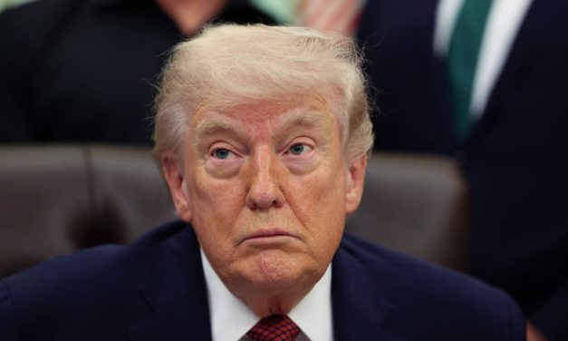 Trump says currency swap with UAE is under consideration