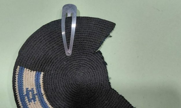 Alex Sinclair: Why I wear my kippah with Israeli and Palestinian flags – opinion