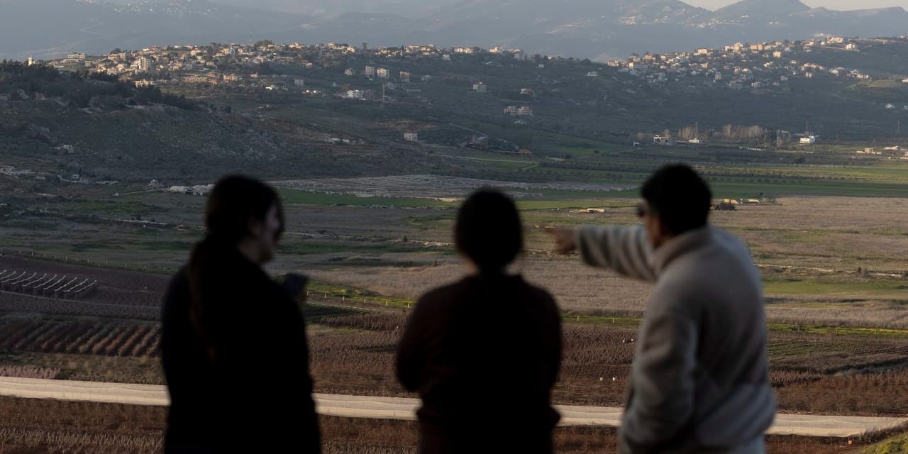 American flags raised in Metula to protest US influence amid anger over ceasefire extension