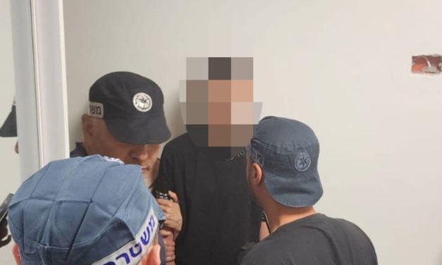 Police detain seven minors for Independence Day stabbing of pizzeria worker in Petah Tikva