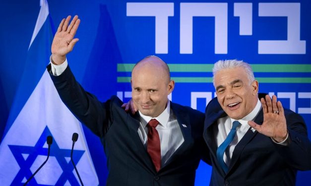Lapid offers to concede second spot on joint list with Bennett to bring Eisenkot in