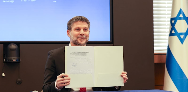 Israel’s fiscal deficit narrowed sharply in March