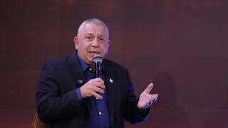 After Bennett-Lapid merger, ex-IDF chief Eisenkot calls on bloc leaders to coordinate next moves