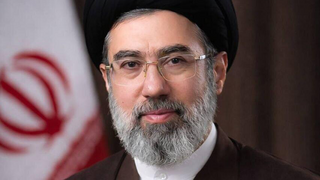 Report: Mojtaba Khamenei suffers severe burns, awaits prosthetic leg; Pezeshkian personally treating him