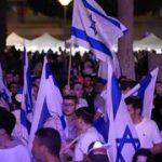 Flags, concerts and lots of snow spray: Israel celebrates 78th Independence Day | Photos