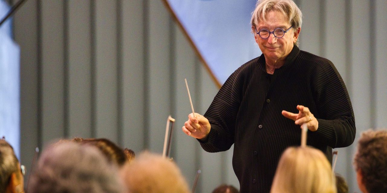 Michael Tilson Thomas, famed conductor and scion of Yiddish theater, dies at 81