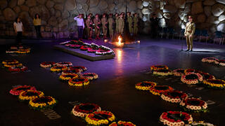 Israel marks Holocaust Remembrance Day with Yad Vashem ceremony