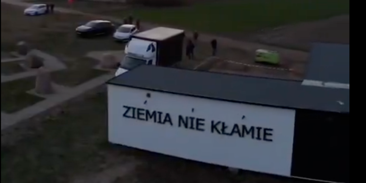 New ‘information center’ in Polish town denies murders of Jews by local Poles in 1941