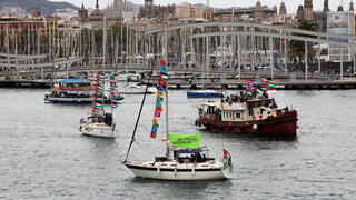 Israel prepares to stop 100-boat Gaza flotilla before it reaches shore