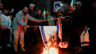 Survey: most Israelis oppose Iran ceasefire, divided on whether to respect it