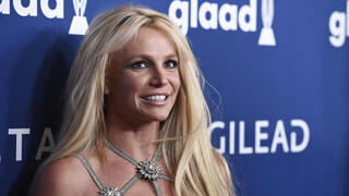Britney Spears enters rehab after DUI arrest, faces possible charges in California