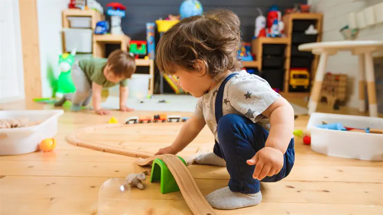 45 minutes outside: Serious failure at a Tel Aviv kindergarten as toddlers escape