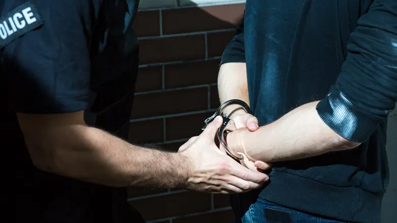 Police to pay thousands for illegal search