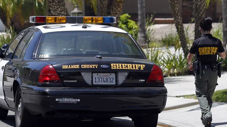 Antisemitic Attack: Jewish couple attacked with dog and baseball bat
