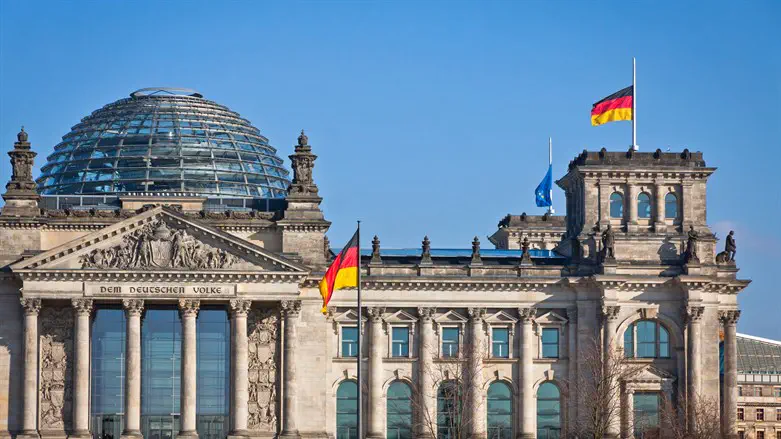 Germany’s secret nuclear assistance to Iran