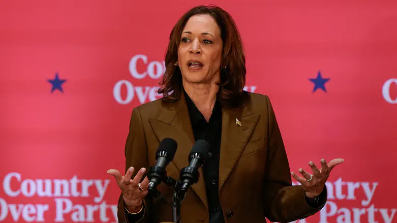 ‘It’s all bulls**t!’ Kamala Harris blasts Trump over military action in Iran