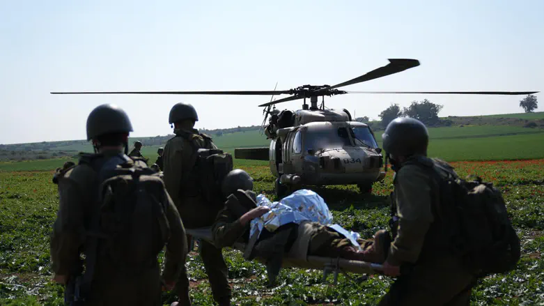 On northern border: Non-commissioned officer & soldier wounded by explosive drone strike