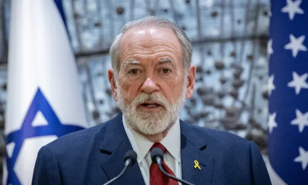 Huckabee: Ben Gvir betrayed the dignity of his nation