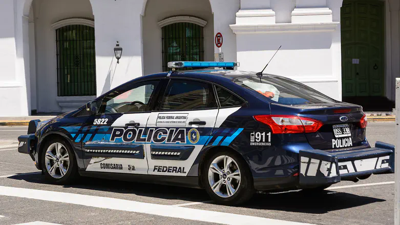 Jewish library and Chabad near Buenos Aires attacked