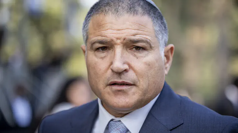 Report: Shin Bet Chief met with ex-Fatah official Mohammed Dahlan in the UAE