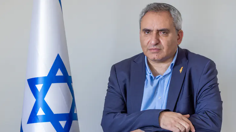Elkin insists: No chance of passing Draft Law