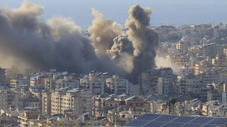 Report: US demanding Israel coordinate Beirut strikes, prohibits collapsing buildings