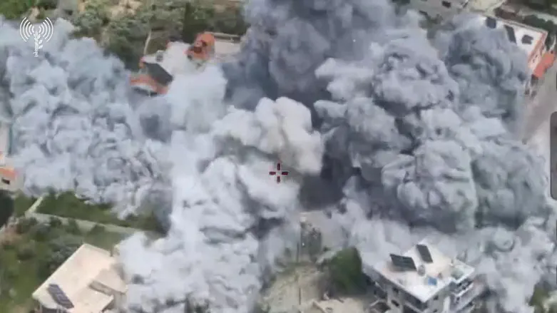 IDF strikes over 135 Hezbollah targets in Lebanon