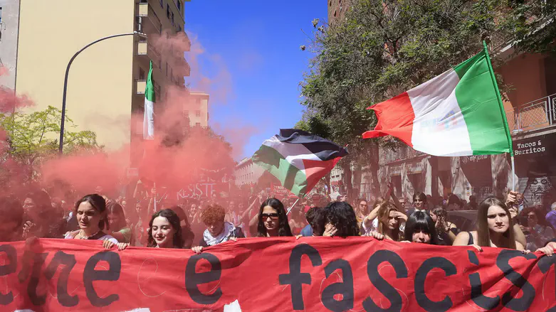 Italian Jews condemn arrest over parade shooting