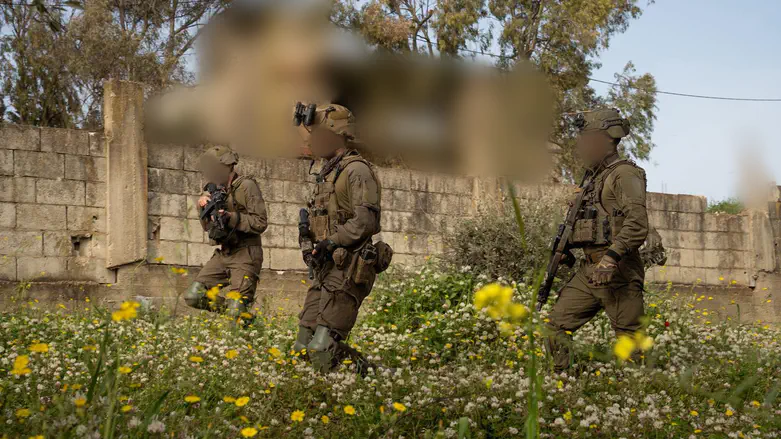 Givati troops dismantle 200 Hezbollah sites in southern Lebanon