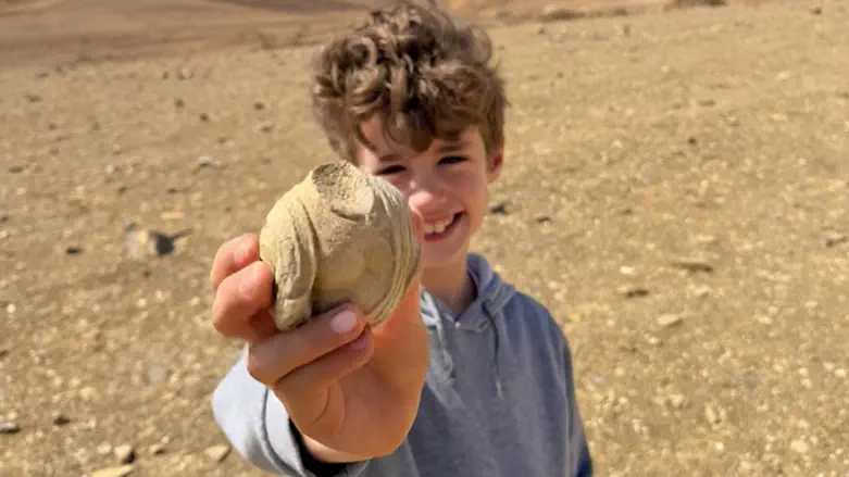 During family trip: Boy makes 1,700 year old archeological discovery