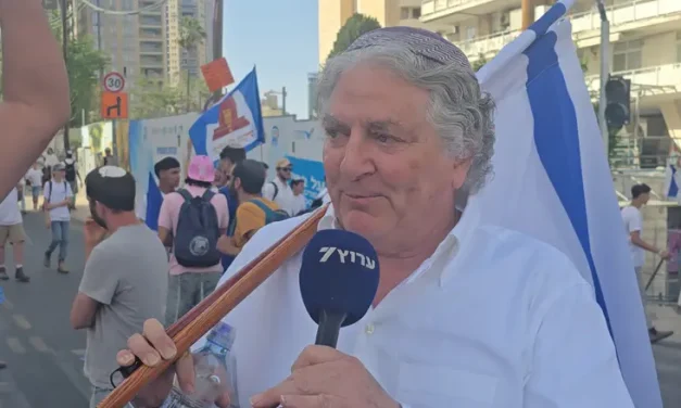 Simon Falic: Israel is living in biblical times