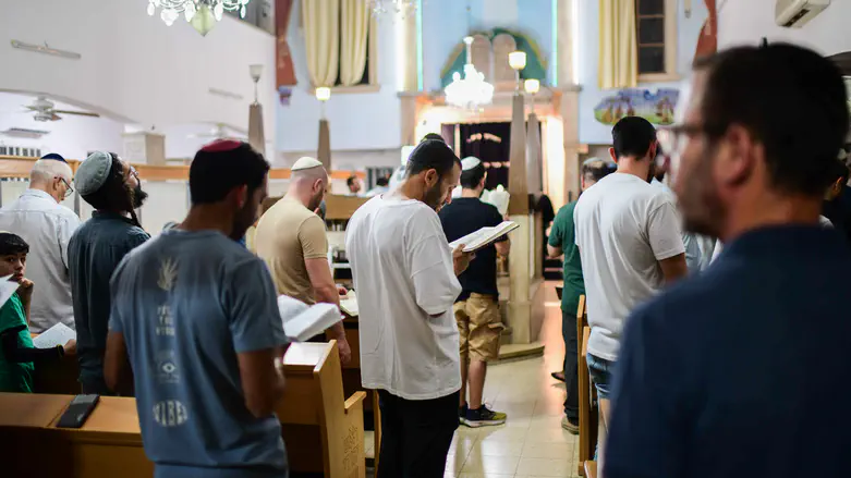 The tweet that sparked outrage online: “Tel Aviv is being conquered by religious people”