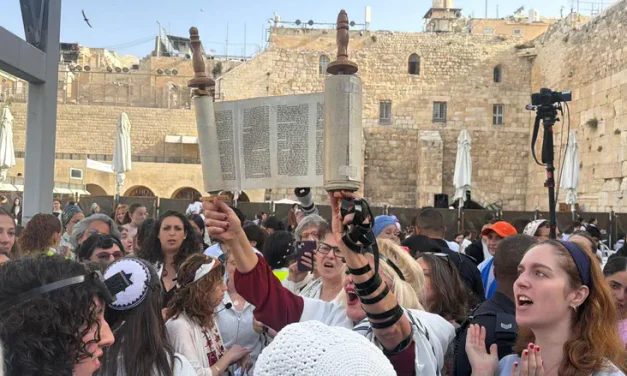 “Provocation”: Women of the Wall sparked unrest at the Western Wall plaza