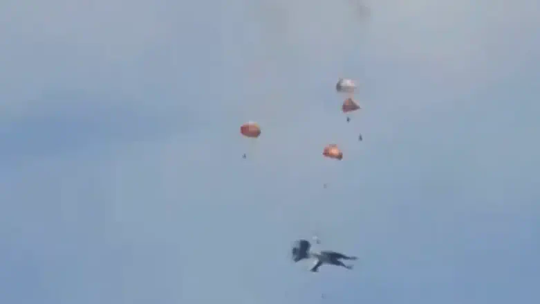 Watch: Fighter jets collide mid-air during airshow