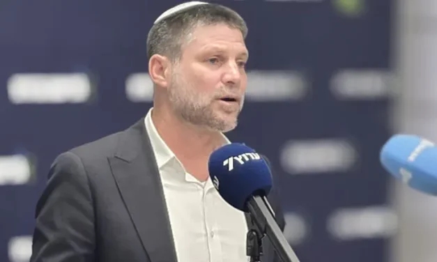 Smotrich sets condition: ‘Draft law must ensure those who don’t study enlist’