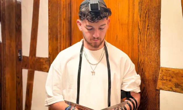 Bar Kupershtein gives thanks in New York