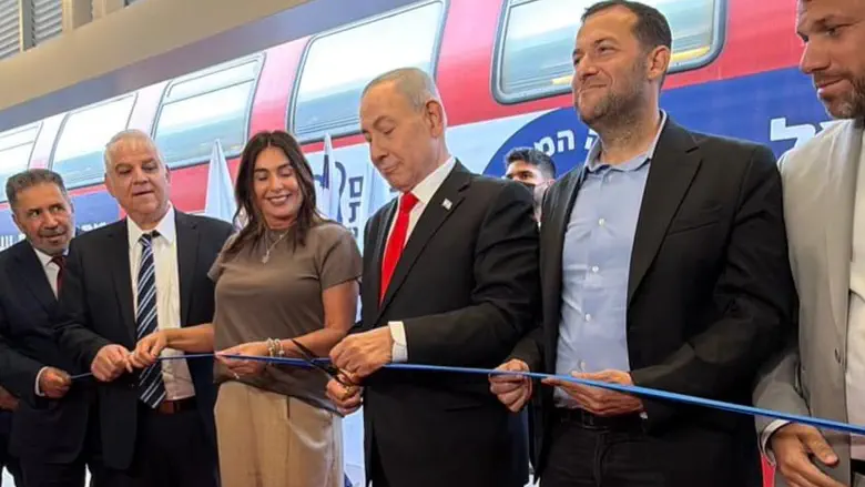 Historic: “Samaria-Taybeh” railway station officially inaugurated in presence of PM