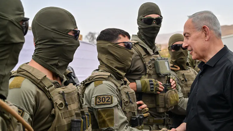 PM, Katz on eastern border: “Our enemies want to invade, we reinforce the defense line”