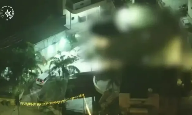 Watch: Border Police storm criminal compound in Kfar Kanna