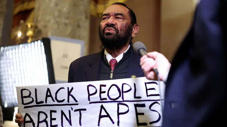 Menefee ousts anti-Trump firebrand Al Green in Texas runoff