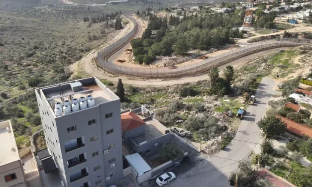 Petition demands: Remove danger 75 meters from Jewish town’s fence